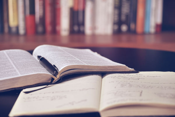 The Difference between “Educating Others” and “Guiding Others onto the Path”