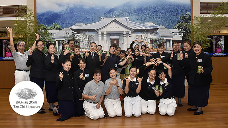 新一年要到了 欢喜回家领红包